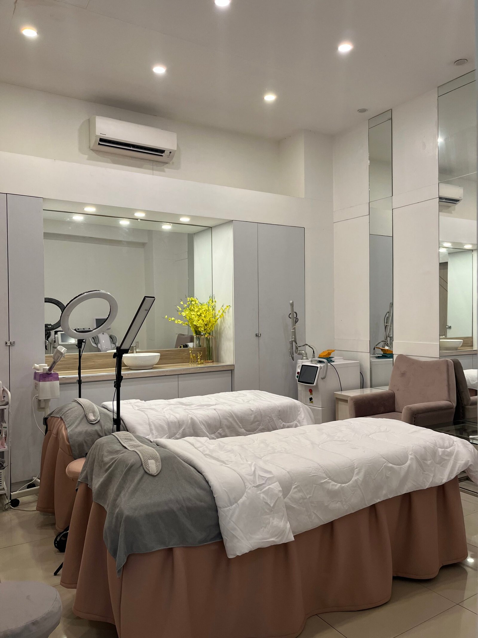 Facial Treatment Room